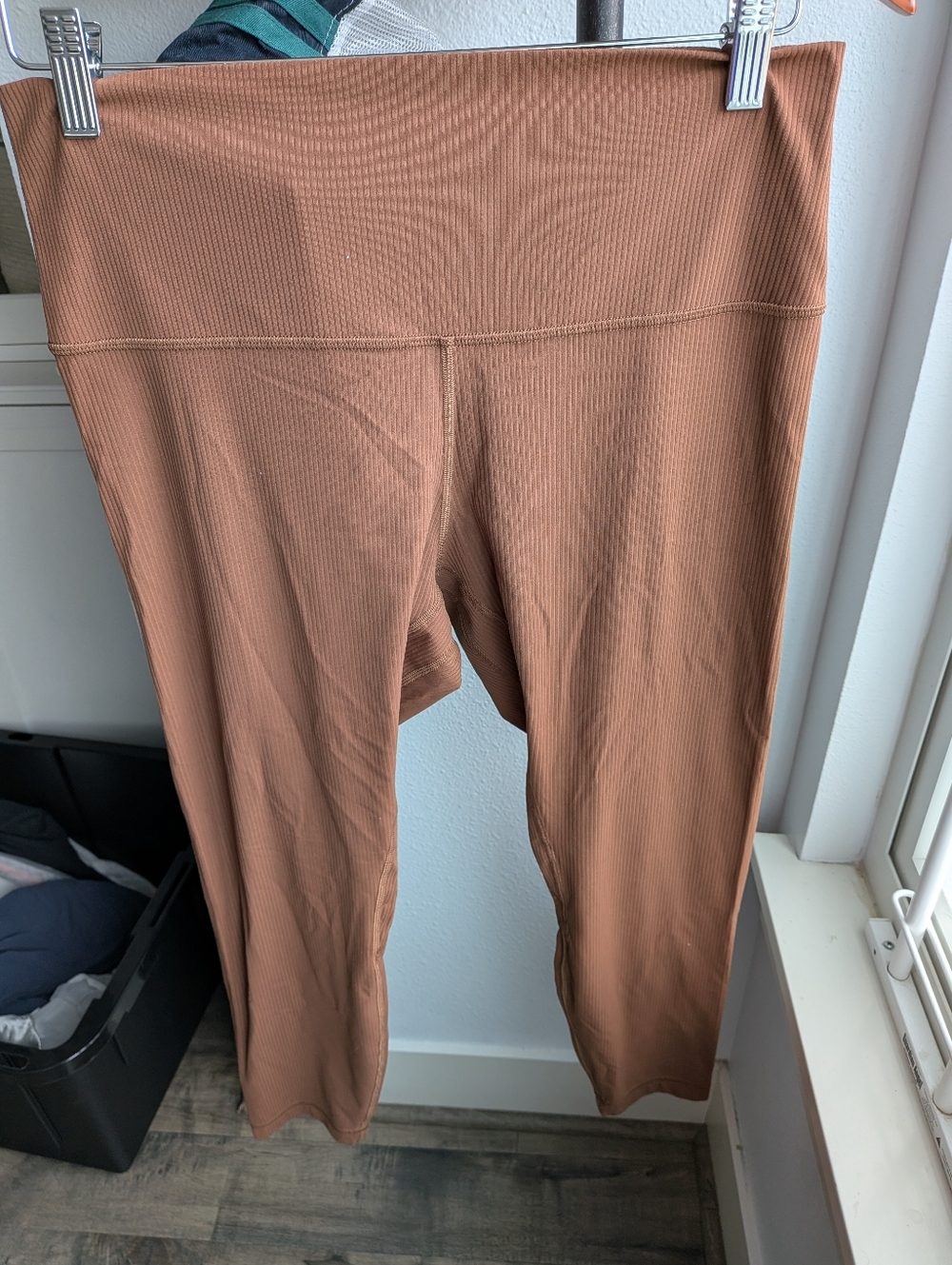 Lululemon Align High-Rise Ribbed Pant 25" (or 28") - Size 12 - Roasted Brown